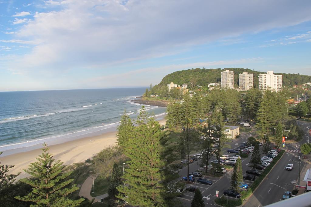 Pacific Regis Beachfront Holiday Apartments Gold Coast Bagian luar foto