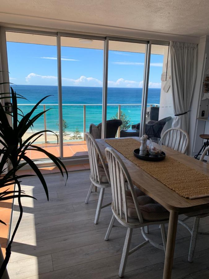 Pacific Regis Beachfront Holiday Apartments Gold Coast Bagian luar foto