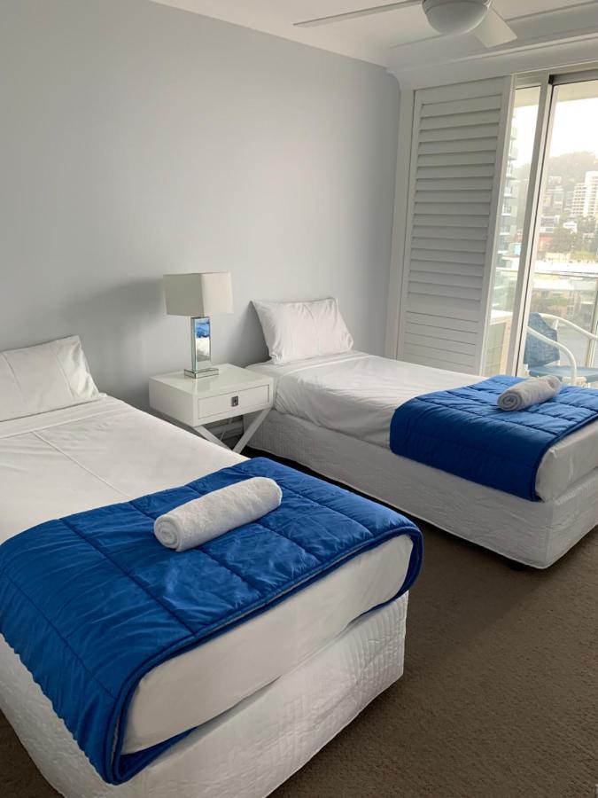 Pacific Regis Beachfront Holiday Apartments Gold Coast Bagian luar foto