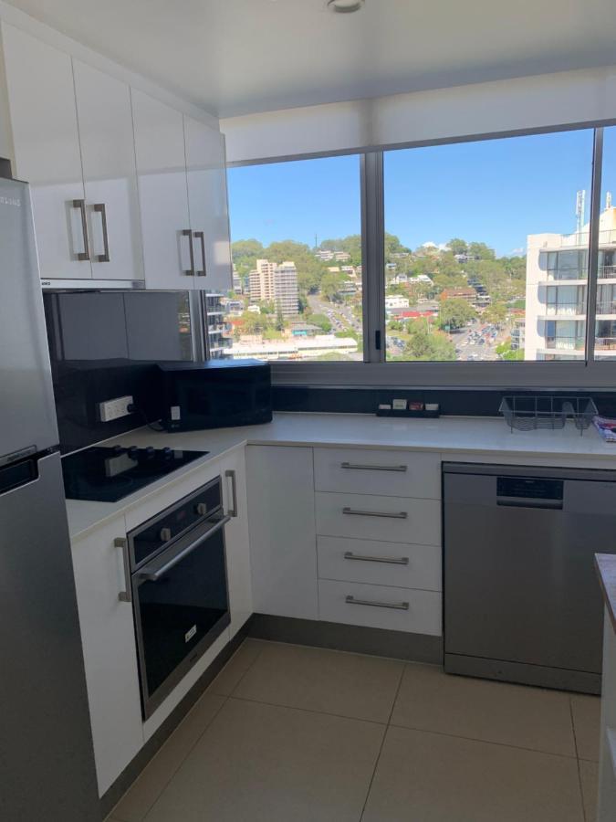 Pacific Regis Beachfront Holiday Apartments Gold Coast Bagian luar foto