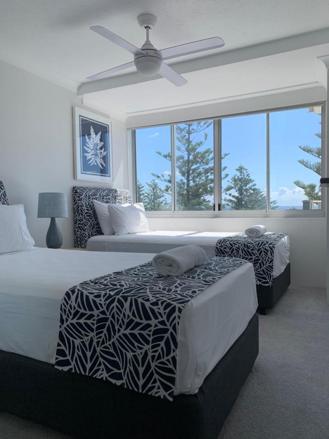Pacific Regis Beachfront Holiday Apartments Gold Coast Bagian luar foto