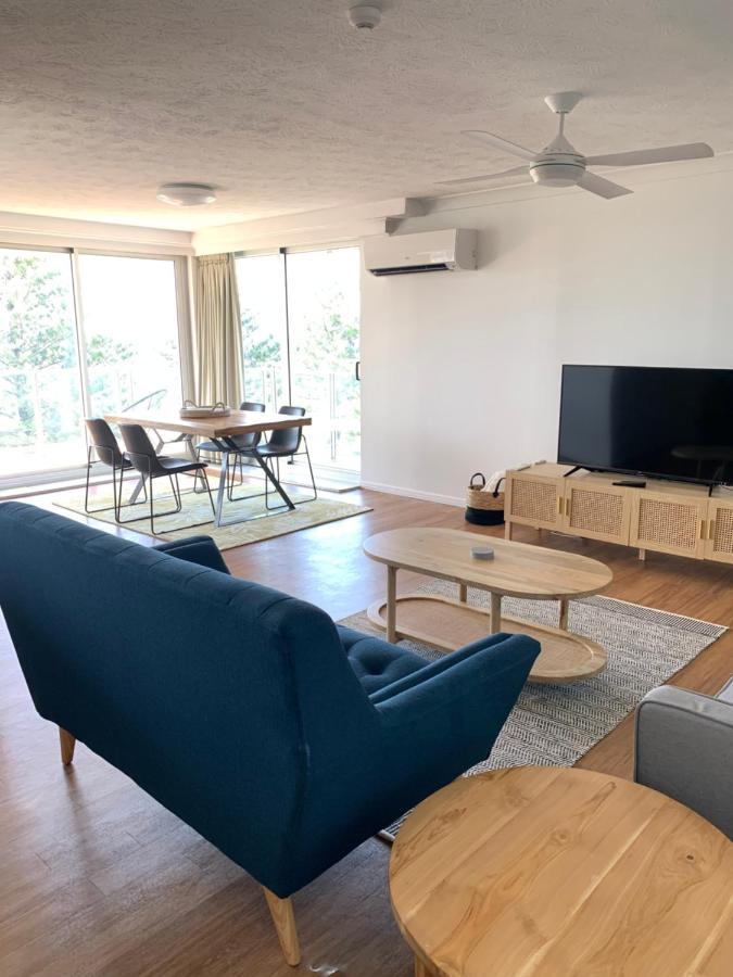 Pacific Regis Beachfront Holiday Apartments Gold Coast Bagian luar foto