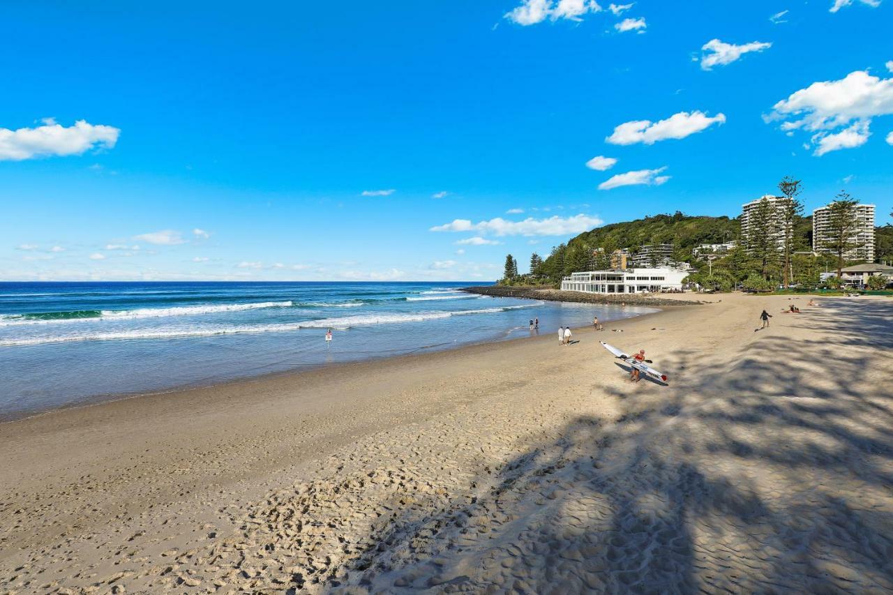 Pacific Regis Beachfront Holiday Apartments Gold Coast Bagian luar foto