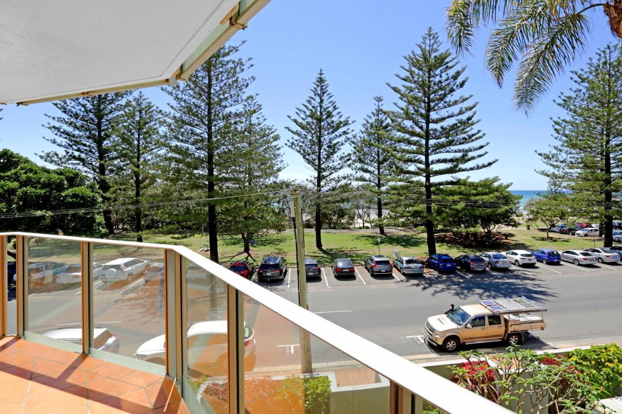 Pacific Regis Beachfront Holiday Apartments Gold Coast Ruang foto